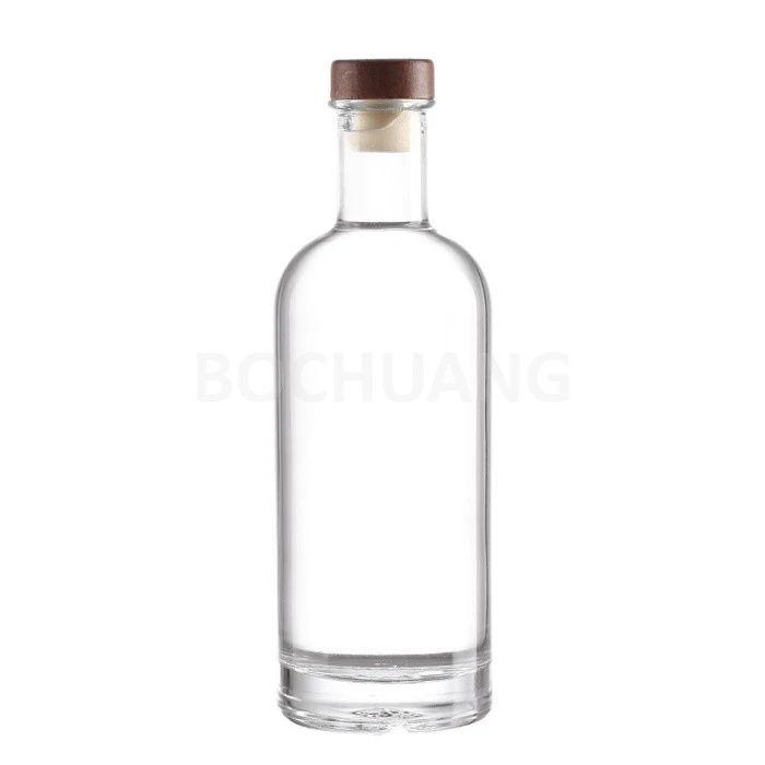 750ml (25.4oz) Clear Glass Bottle Round suppliers